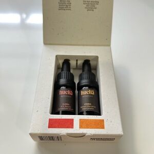 NWT Huelià Botanicals Discovery Set Brightening Serum and Retinol 2x5mL